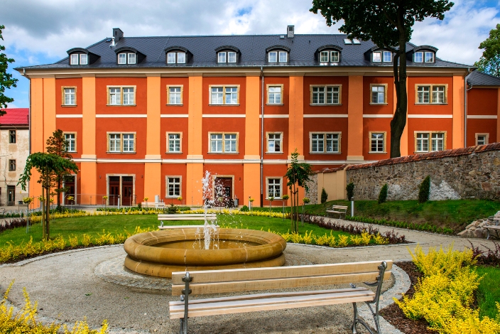 Dlugi Dom*Langes Haus - Ein Sanatorium in der Nähe von Jelenia Gora