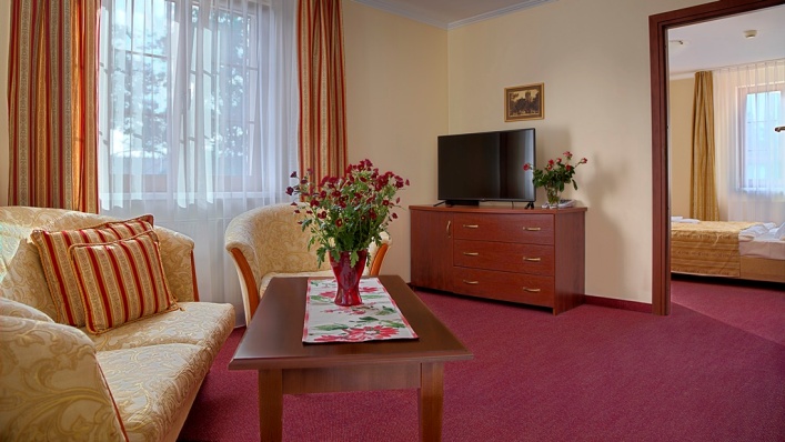 Le Mont Medical & SPA - Hotel mit Schwimmbad und guter Küche mit toller Speisekarte