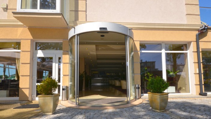 Hotel Krol Plaza - Spa und Wellness mit neuer Bewertung in Jershöft