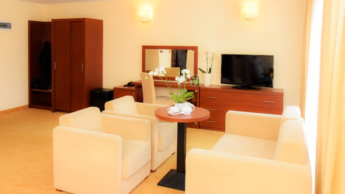 Hotel Krol Plaza - Spa und Wellness mit neuer Bewertung in Jershöft