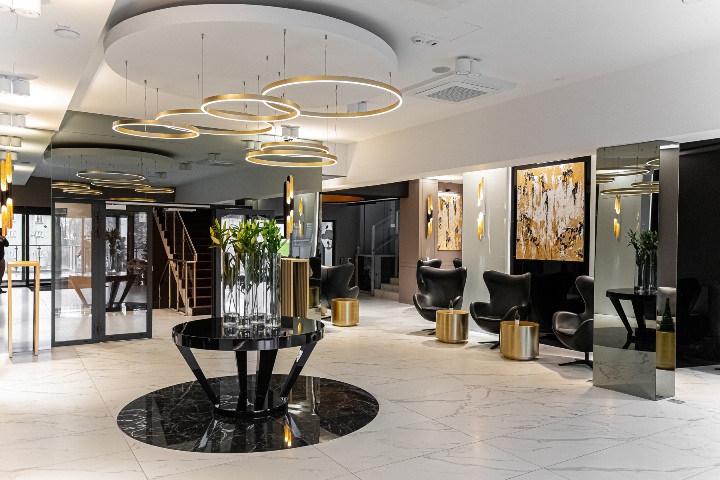 Trofana sun & sea - Günstiges Hotel passend zum Filmfestival und Events