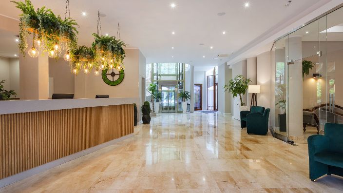 Verde Montana - Das Hotel bietet Wellness, Spa, Pool, Sauna, Massage und Kinderclub
