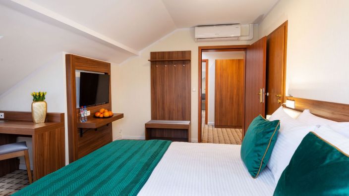Verde Montana - Das Hotel bietet Wellness, Spa, Pool, Sauna, Massage und Kinderclub