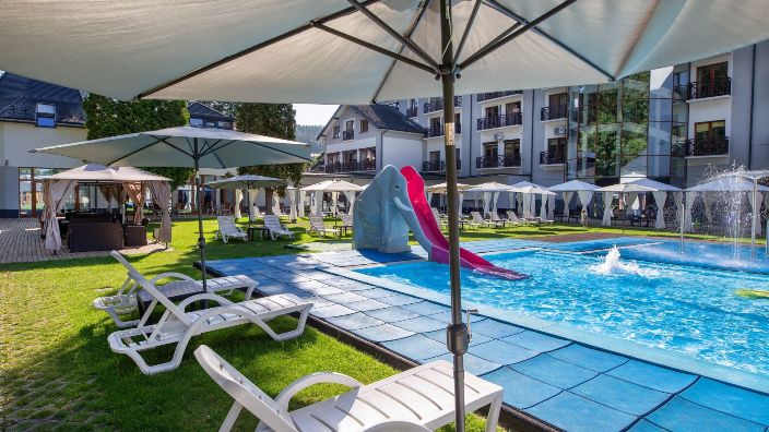Verde Montana - Das Hotel bietet Wellness, Spa, Pool, Sauna, Massage und Kinderclub