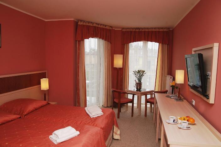 DELF INN