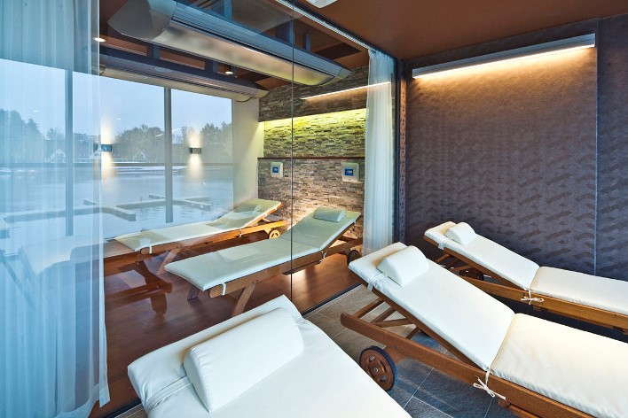 Hotel Mikolajki - Finde ein Zimmer für eine Übernachtung in Mokolajki
