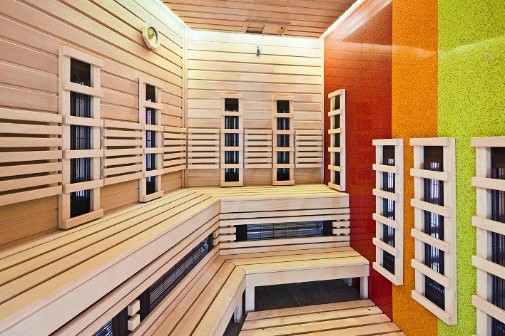 Hotel Mikolajki - Finde ein Zimmer für eine Übernachtung in Mokolajki
