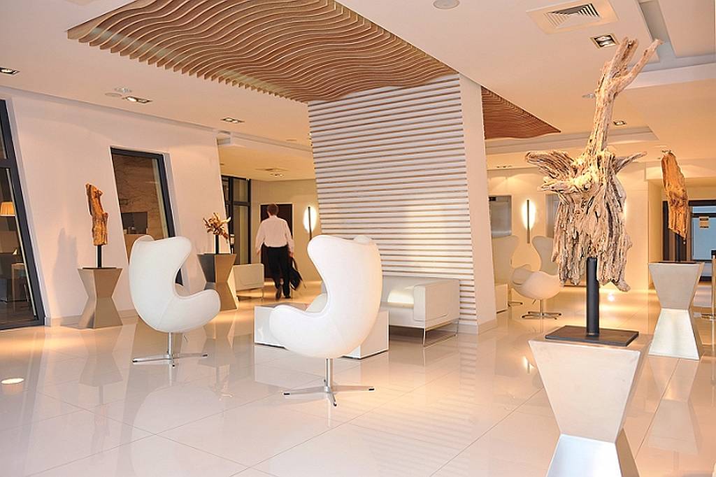 Marine Hotel - direkt an der Ostsee in Kolberg mit Restaurant und Wellness