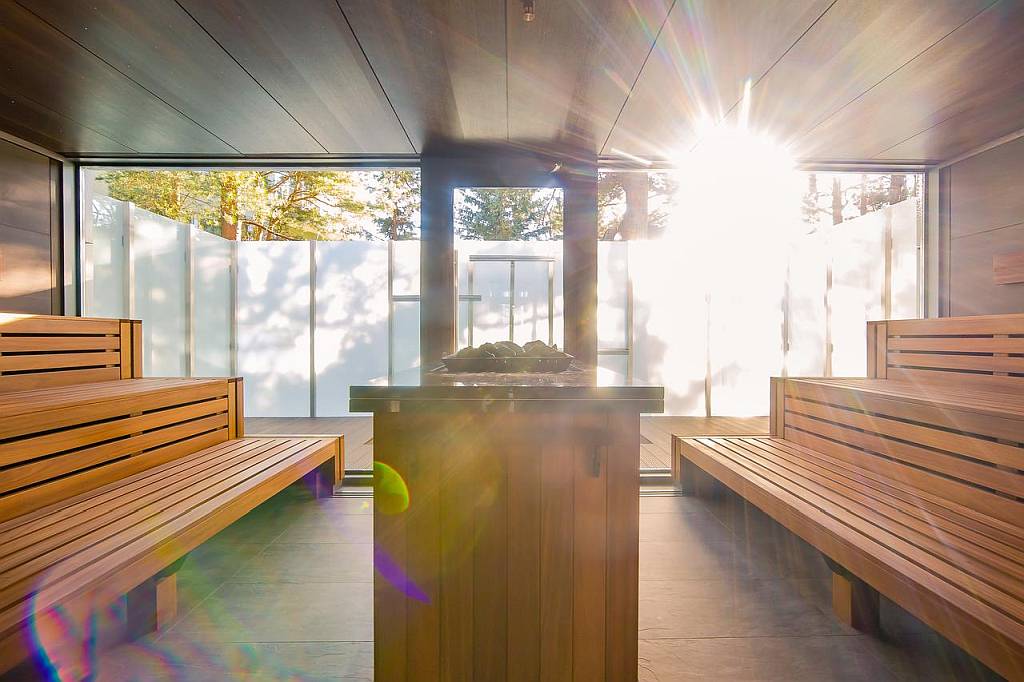 Senator - Hotel im Kolberger Deep (Dzwirzyno)